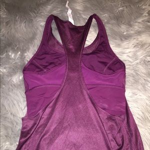 Lululemon size 6 tank